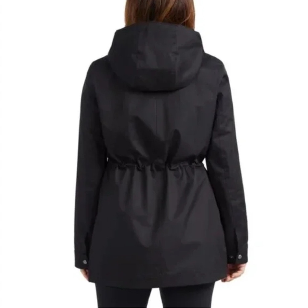 Hunter Women’s Black Water & Wind Resistant Rain Jacket NEW Small - Picture 2 of 12